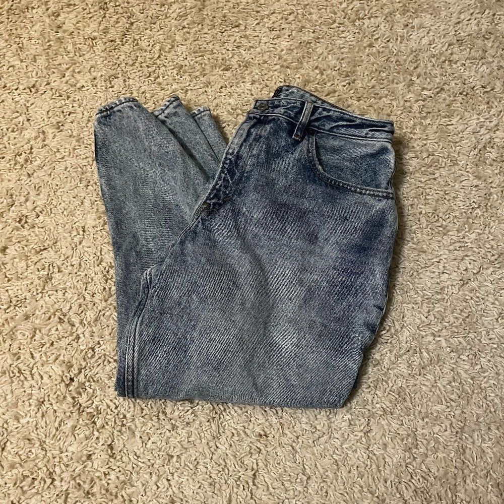 Abercrombie and Fitch High rise mom jeans size 14S